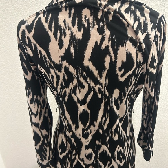 Alfani Black and Cream Long Sleeve Dress - Picture 4 of 4